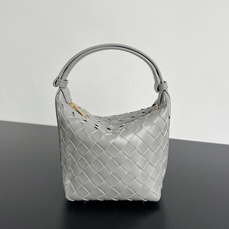 BvWallace Intrecciato Bottega 17x13.5x5.3