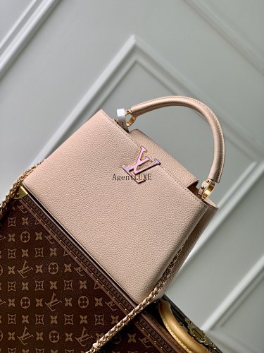 Louis Vuitton Cap Capucines BB LV Milky Way Taurillon 31.5 20 11cm