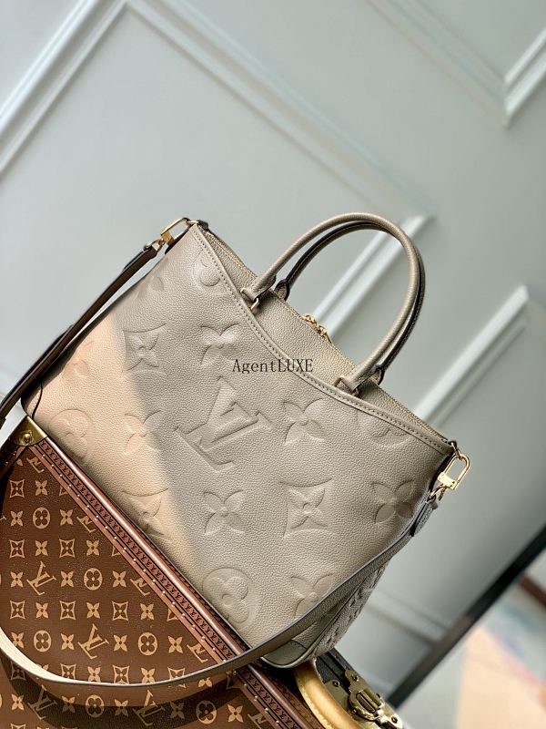 Louis Vuitton Trianon Monogram Empreinte Giant Monogram 36.0 X 22.0 X 9.0