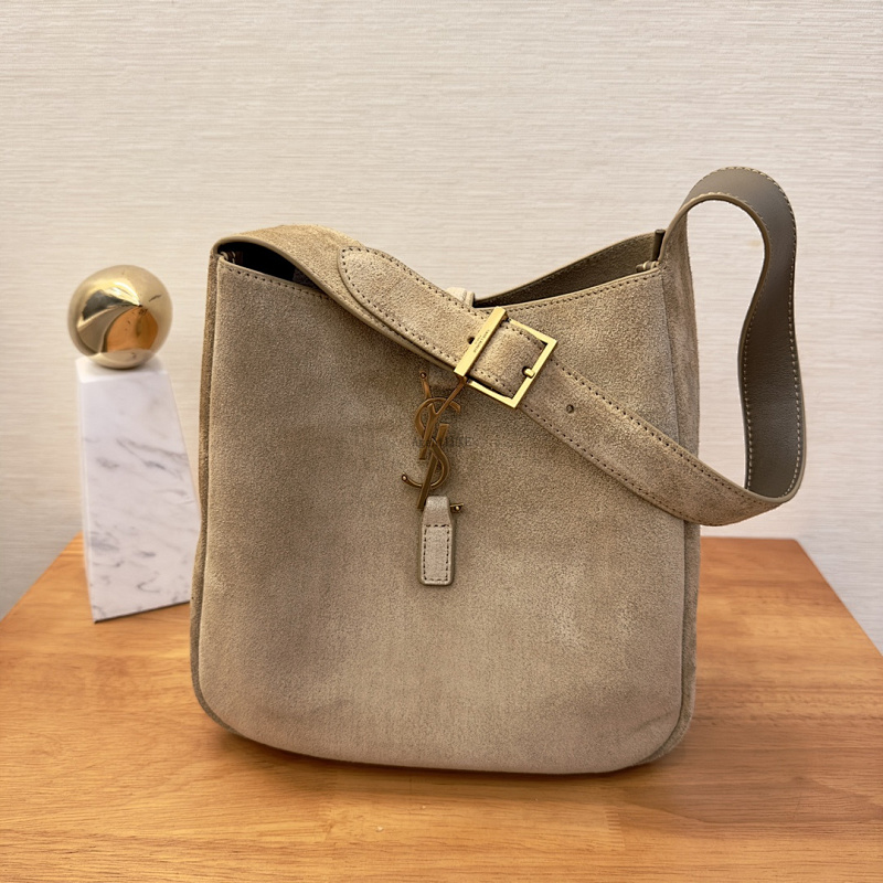 Shoulder bag from Agentluxe
