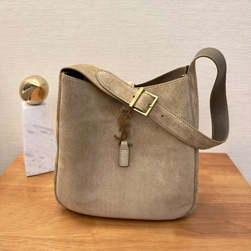 Shoulder bag from Agentluxe