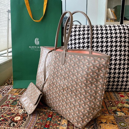 Goyard tote bag
