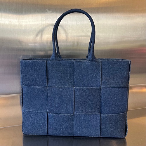 Bottega Veneta tote bag