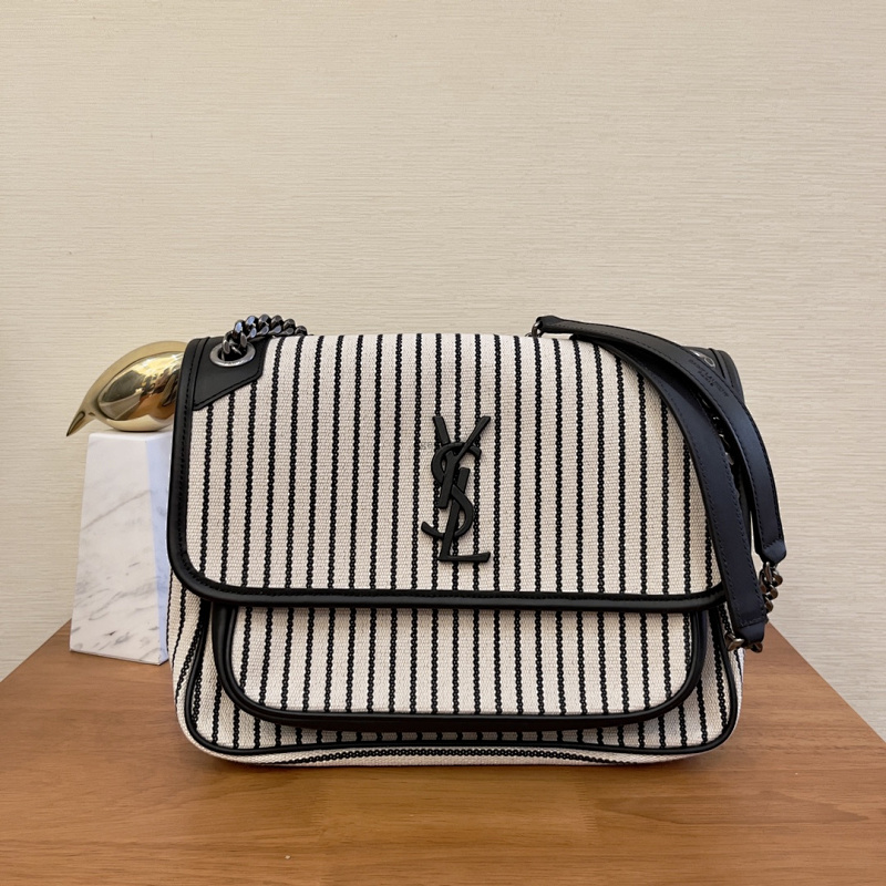 Crossbody bag from Agentluxe