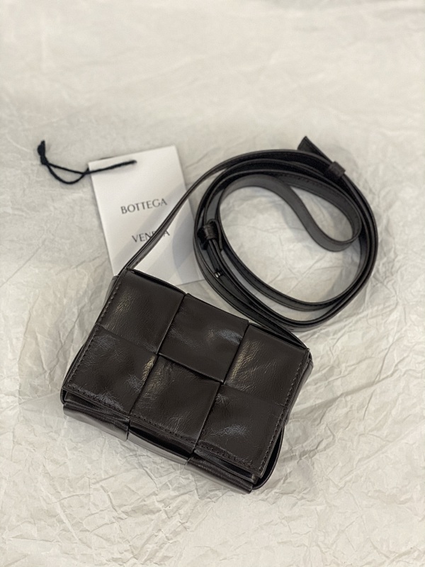B Mini Cassette Bag. Mini Tabby Get 12x8x4