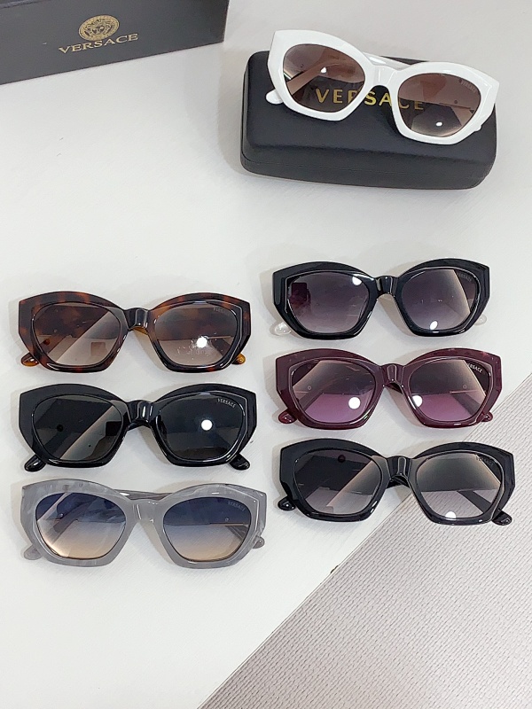 Versac Model C Size 53 20-145 1302150