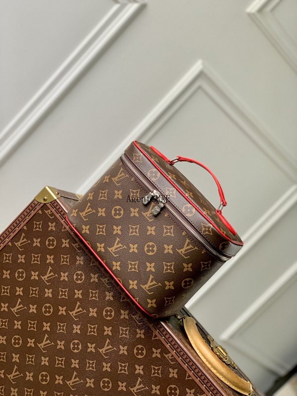 Louis Vuitton Nice - -Monogram - - - - - - - -size24 14 17