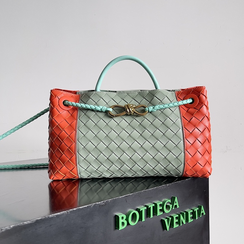 Bottega Veneta Andiamo East-wast