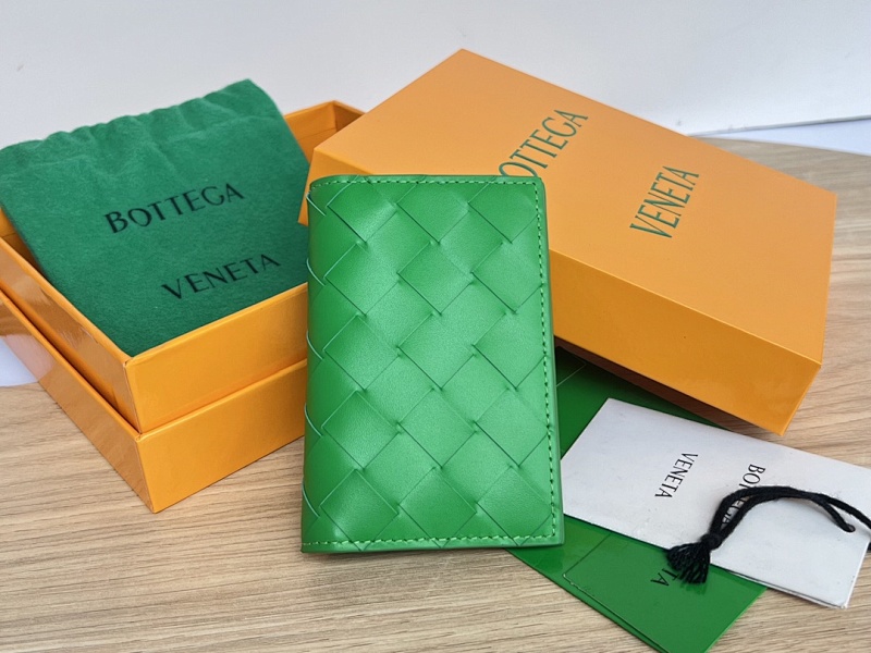 Card holder from Agentluxe