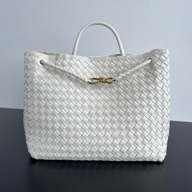 Bottega Veneta Andiamo Nappa