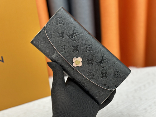Louis Vuitton Blooming Flowers Emilie 19.0 X 10.0 X 2.0 Cm