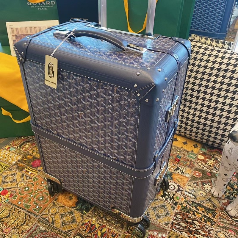 Goyard bag