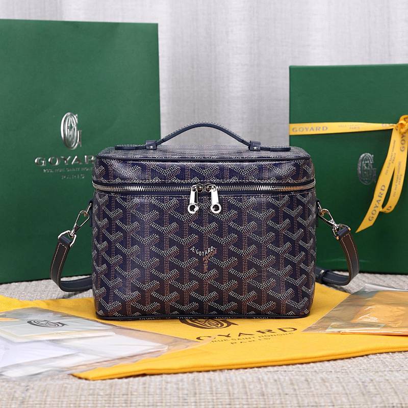 Goyard bag