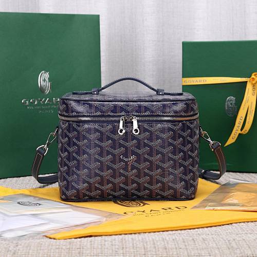 Goyard bag