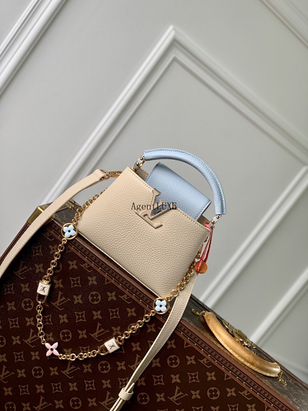 Louis Vuitton Capucines Lovelock Monogram LV
