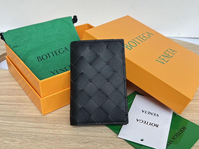Card holder from Agentluxe