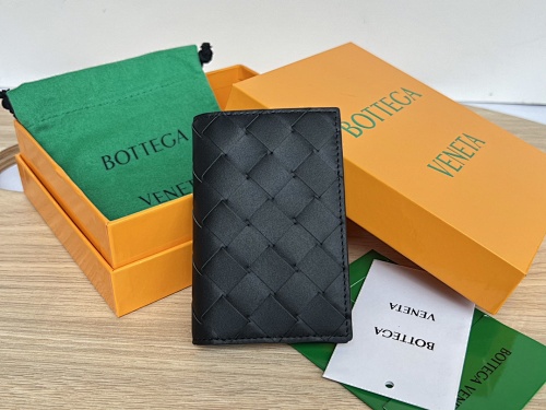 Card holder from Agentluxe