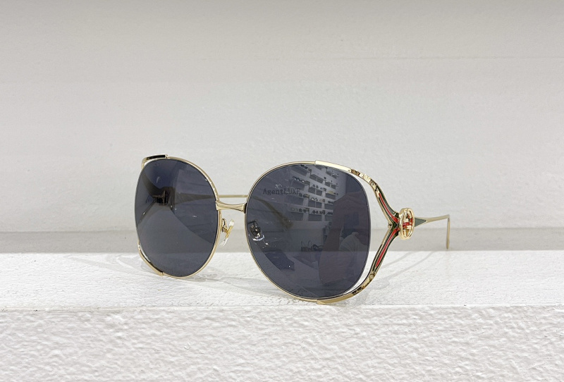 Gucc Model GG0225S Size 63 17-130