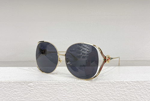 Gucc Model GG0225S Size 63 17-130