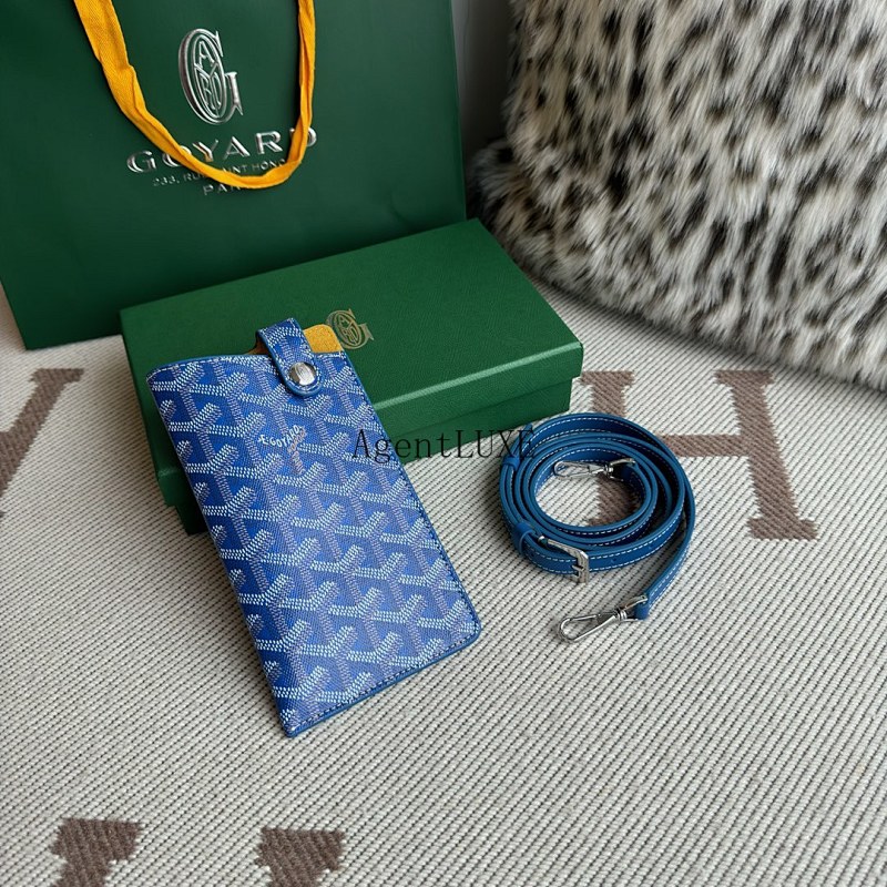 Goyard crossbody bag