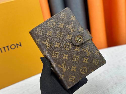 M20004 Monogram 14 X 18 Cm - Epi LV - -2004