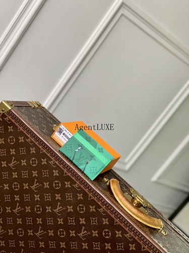 Louis Vuitton Card Holder Golf