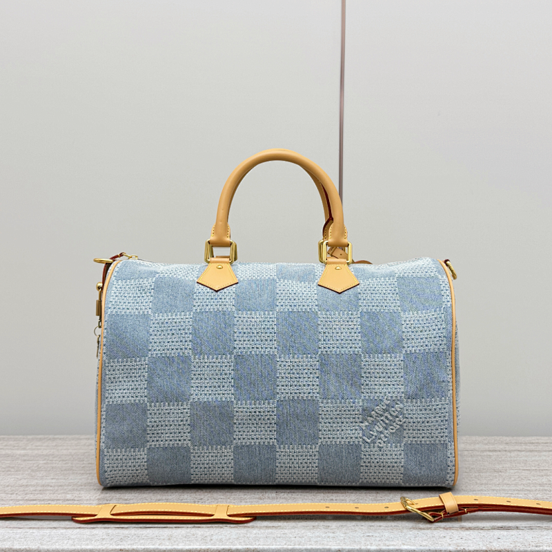 Travel bag from Agentluxe