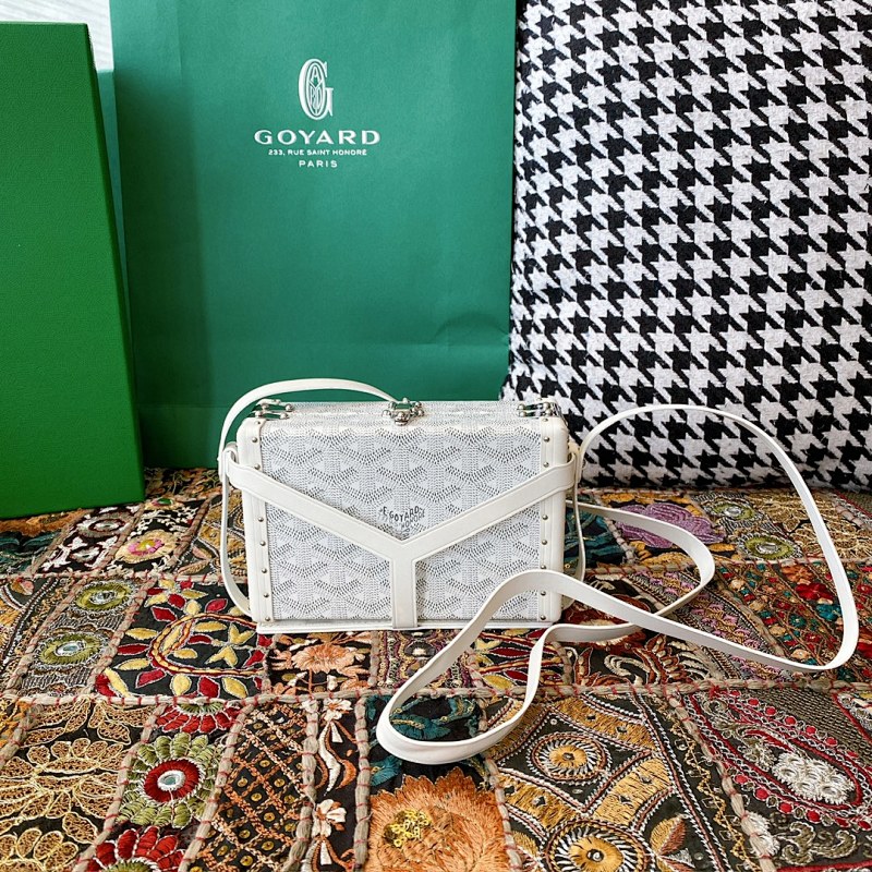 Goyard bag