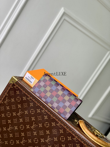 Brazza LV Vers Damier Ebene Pharrell Williams Damier