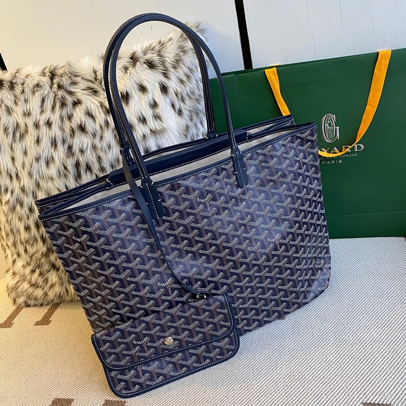 Goyard Isabelle