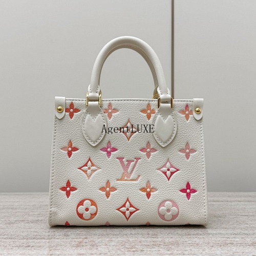 Louis Vuitton OnthegoBB- 18x15x8.5cm