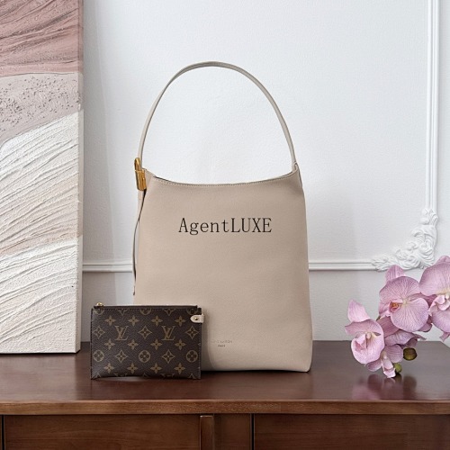 Louis Vuitton shoulder bag