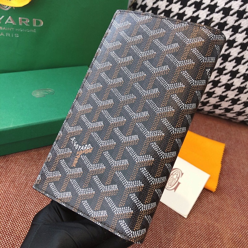 Goyard 19cm