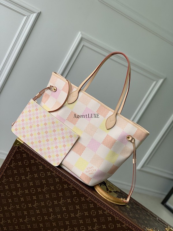 Neverfull Damier Giant 31 X 28 X 14