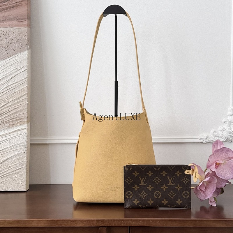 Louis Vuitton Low Key Hobo