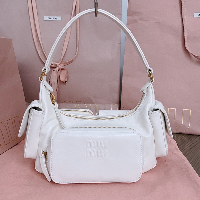MiuMiu MiuWander 21X12X6CM