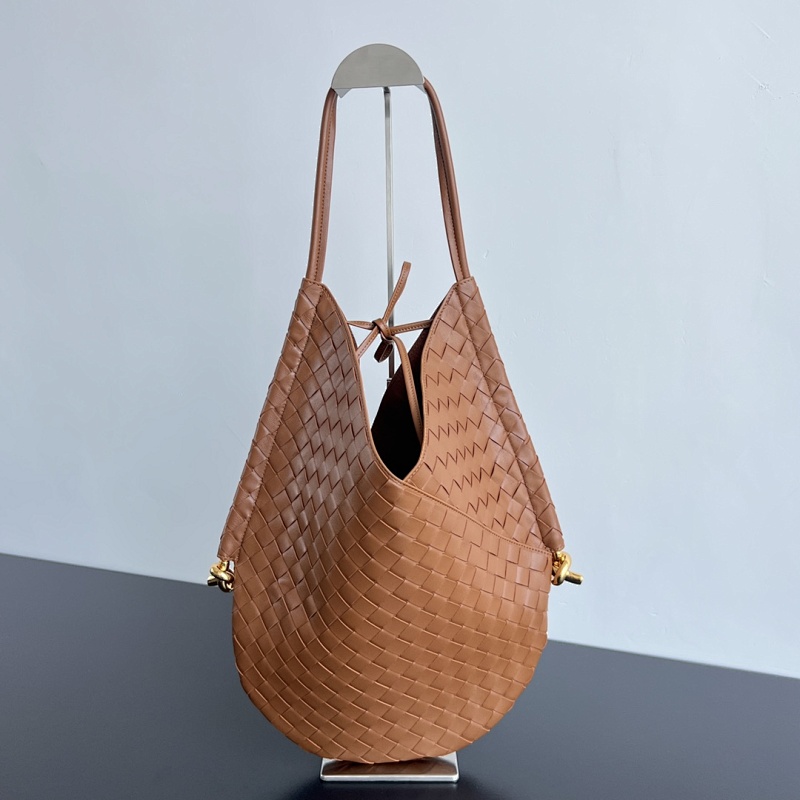 BV Logo Tote Hin 37.5x44x2