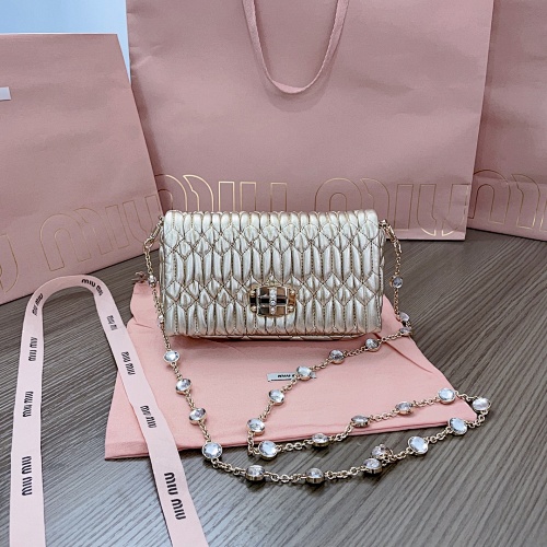 5BP079 Cloquet Size 16 X 9 X 3.5 Cm