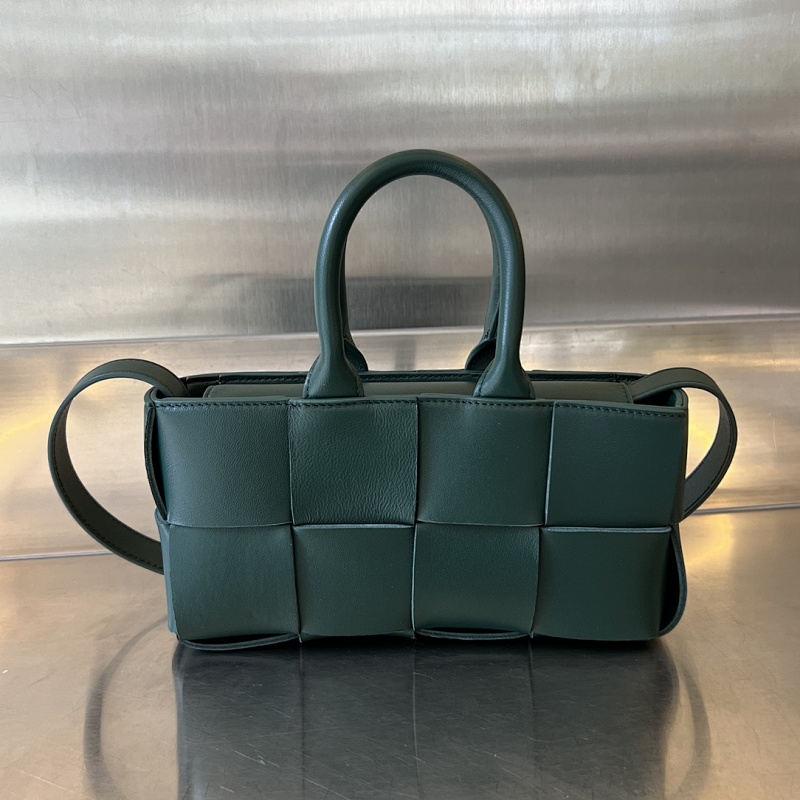 B 24 Mini East- West Arco Tote Intreccio 11 22 5.5 Cm