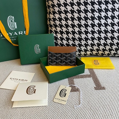 Card holder from Agentluxe