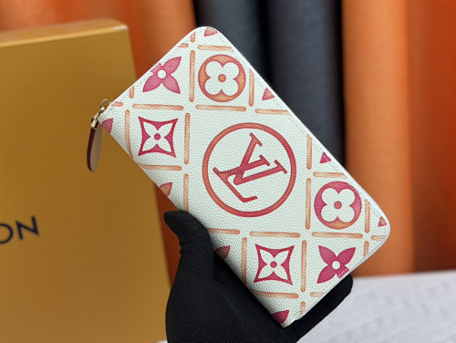 Louis Vuitton LV By The Pool Zippy Monogram Tiles LV Circle 19 X 10 X 1 Cm