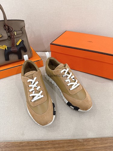 Bouncing New Arrival