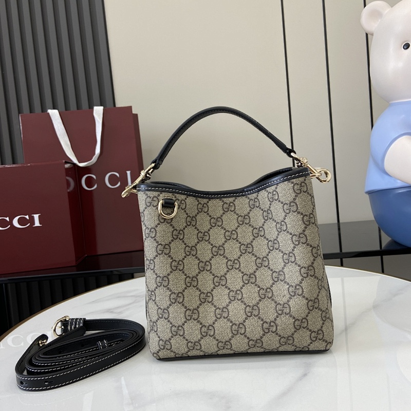 Shopping bag from Agentluxe