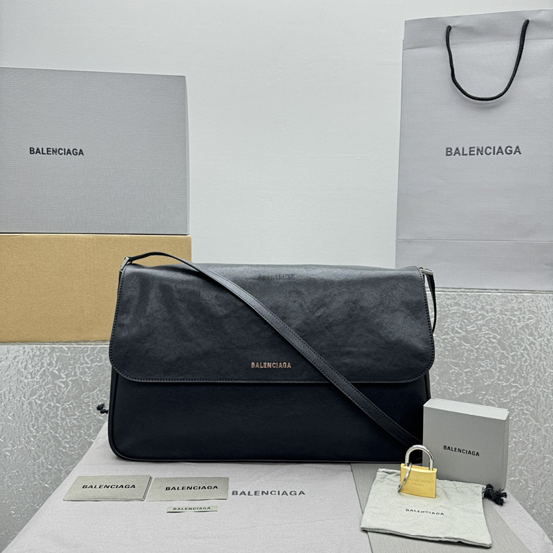 Messenger bag from Agentluxe