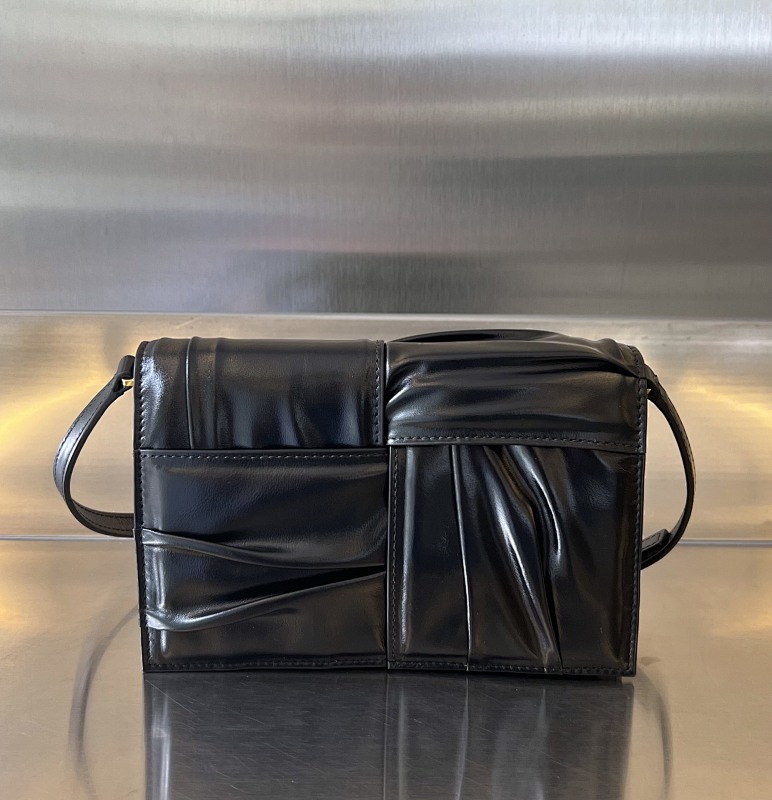Crossbody bag from Agentluxe