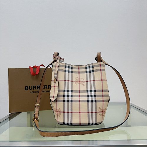 Crossbody bag from Agentluxe