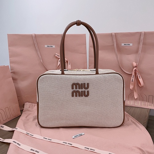 MiuMiu 34X23X12cm