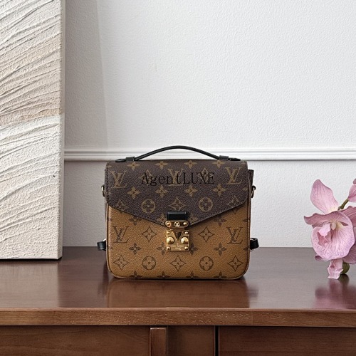Louis Vuitton messenger bag