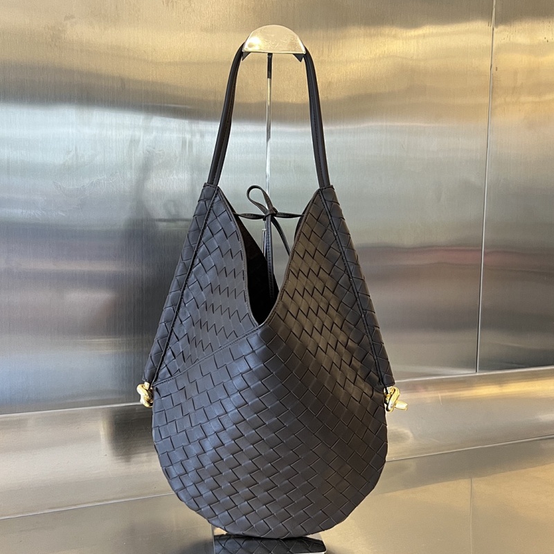 BV Logo Tote Hin 37.5x44x2