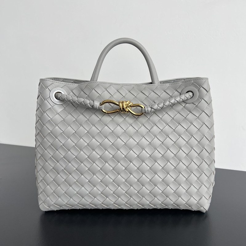 Bottega Veneta Andiamo Nappa